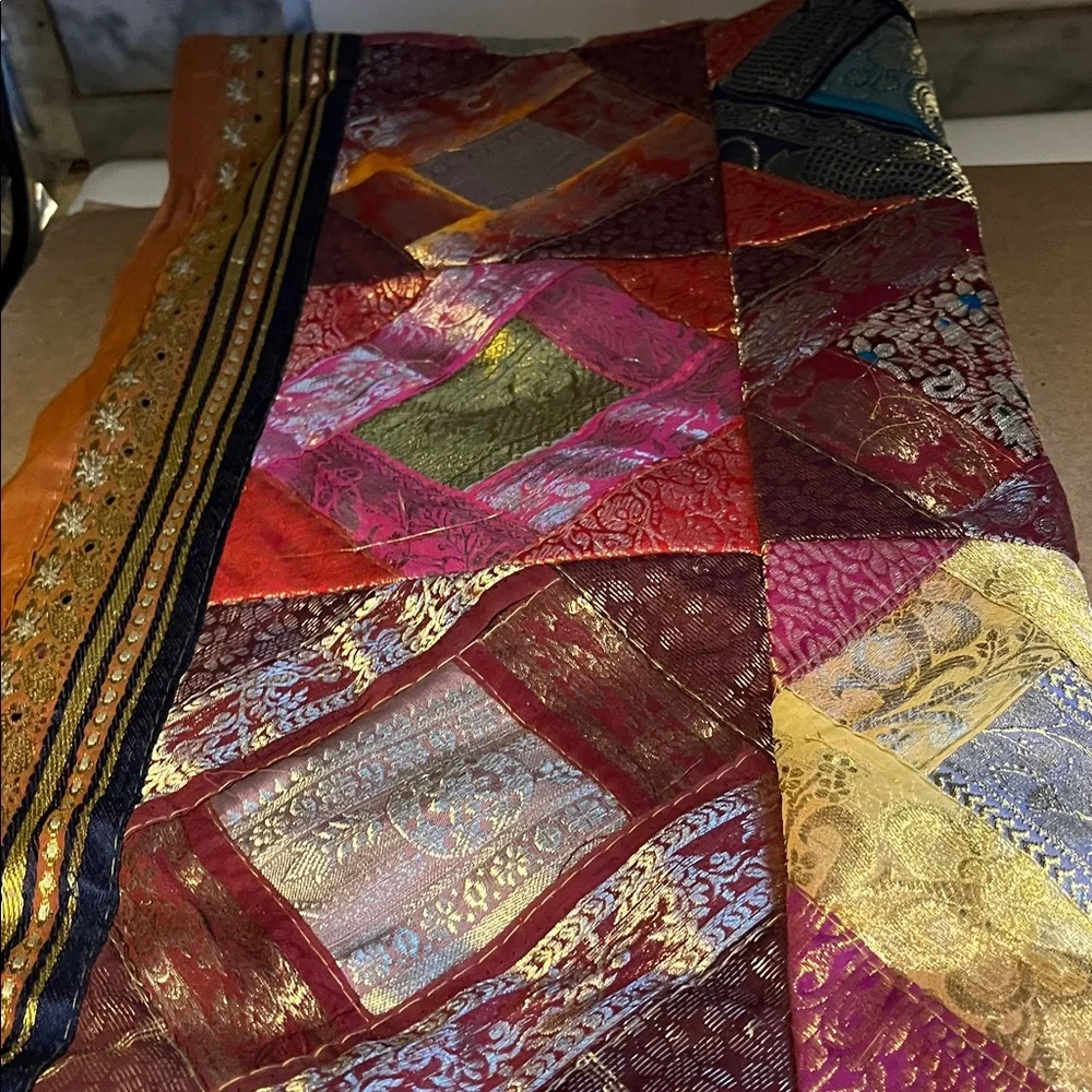 Patchwork Multicolor Table Rinner